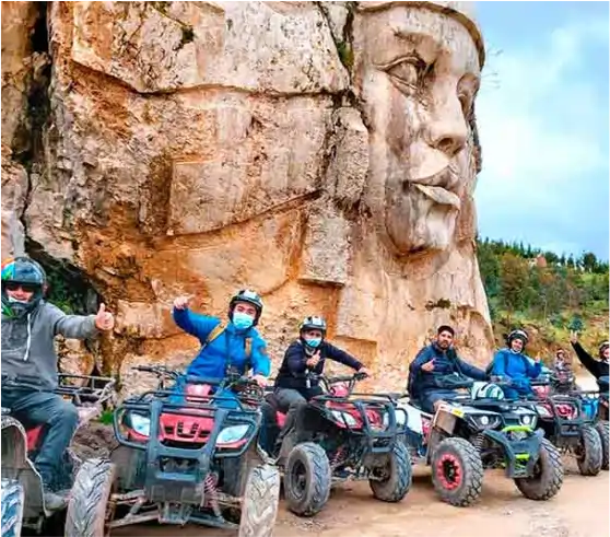 CUATRIMOTOS MORADA DE LOS DIOSES